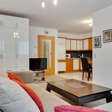 Comfortable Apartment In Zell Am See Near Forest Kültér fotó